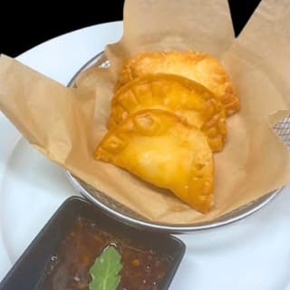 Crispy Crab Rangoon 2pc